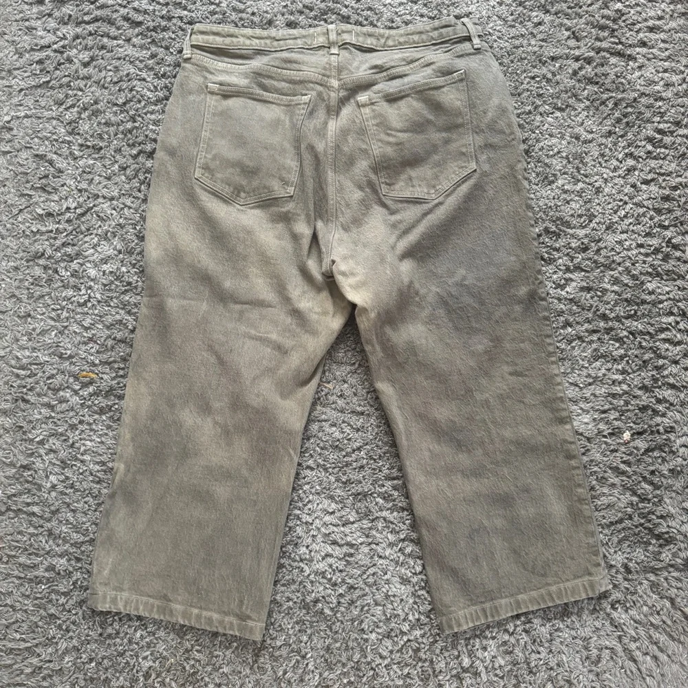 abercrombie and fitch 90s relaxed high rise jeans - Picture 3 of 3